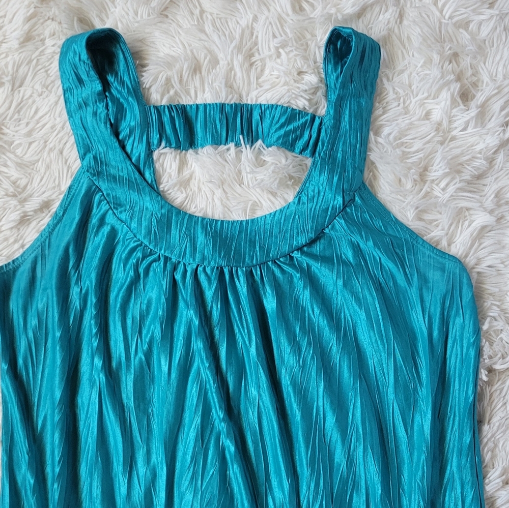 blusa  XL muy linda color Verde turqueza